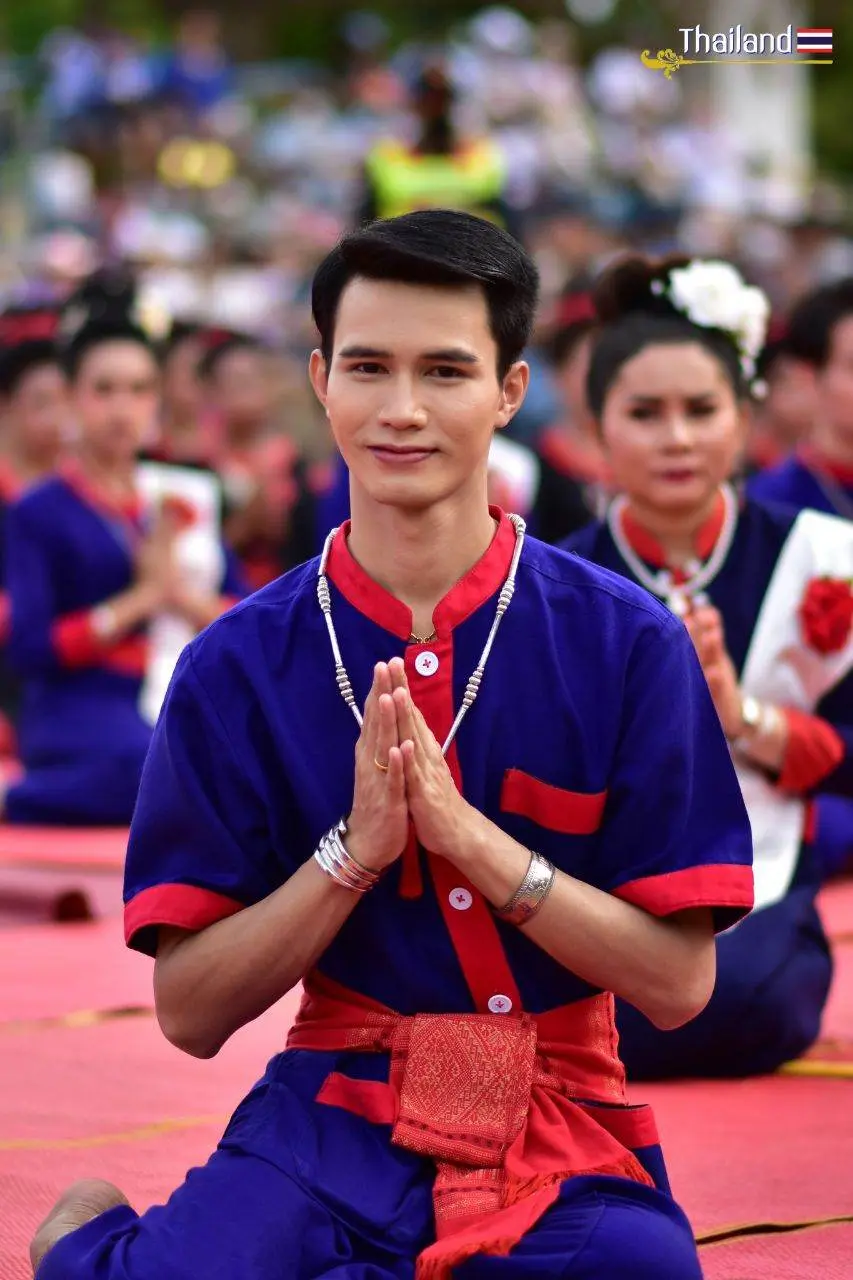 Phu-Tai Renu Nakhon dance | THAILAND 🇹🇭