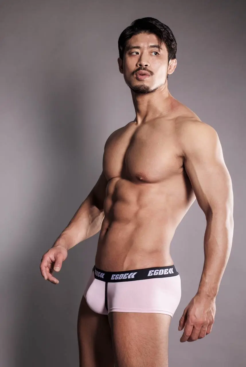 Hot men in underwear 661