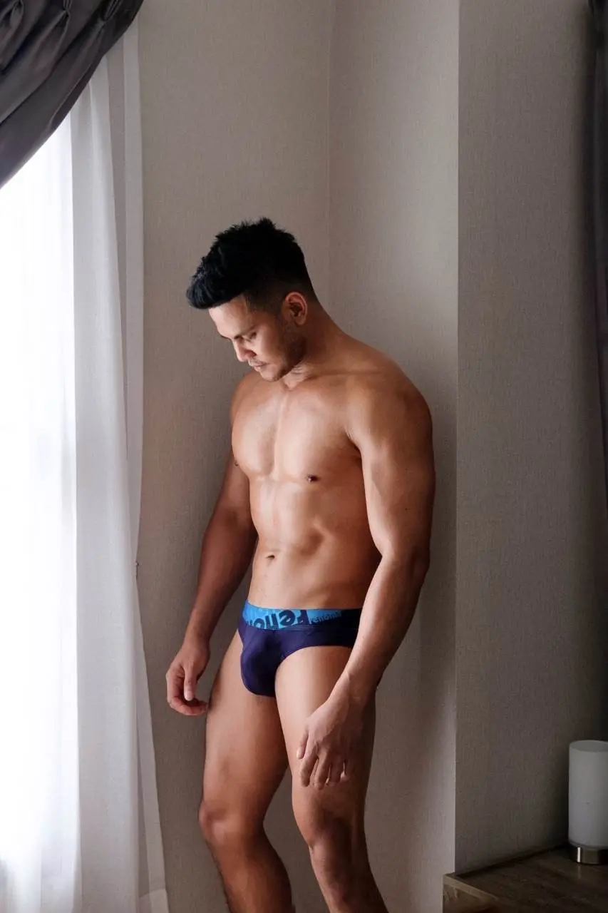 Hot men in underwear 661