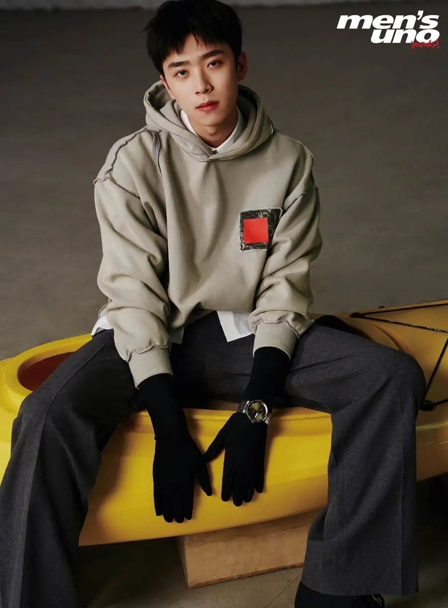 (INTO1) Zhang Jiayuan @ Men&rsquo;s uno Young! China January 2023