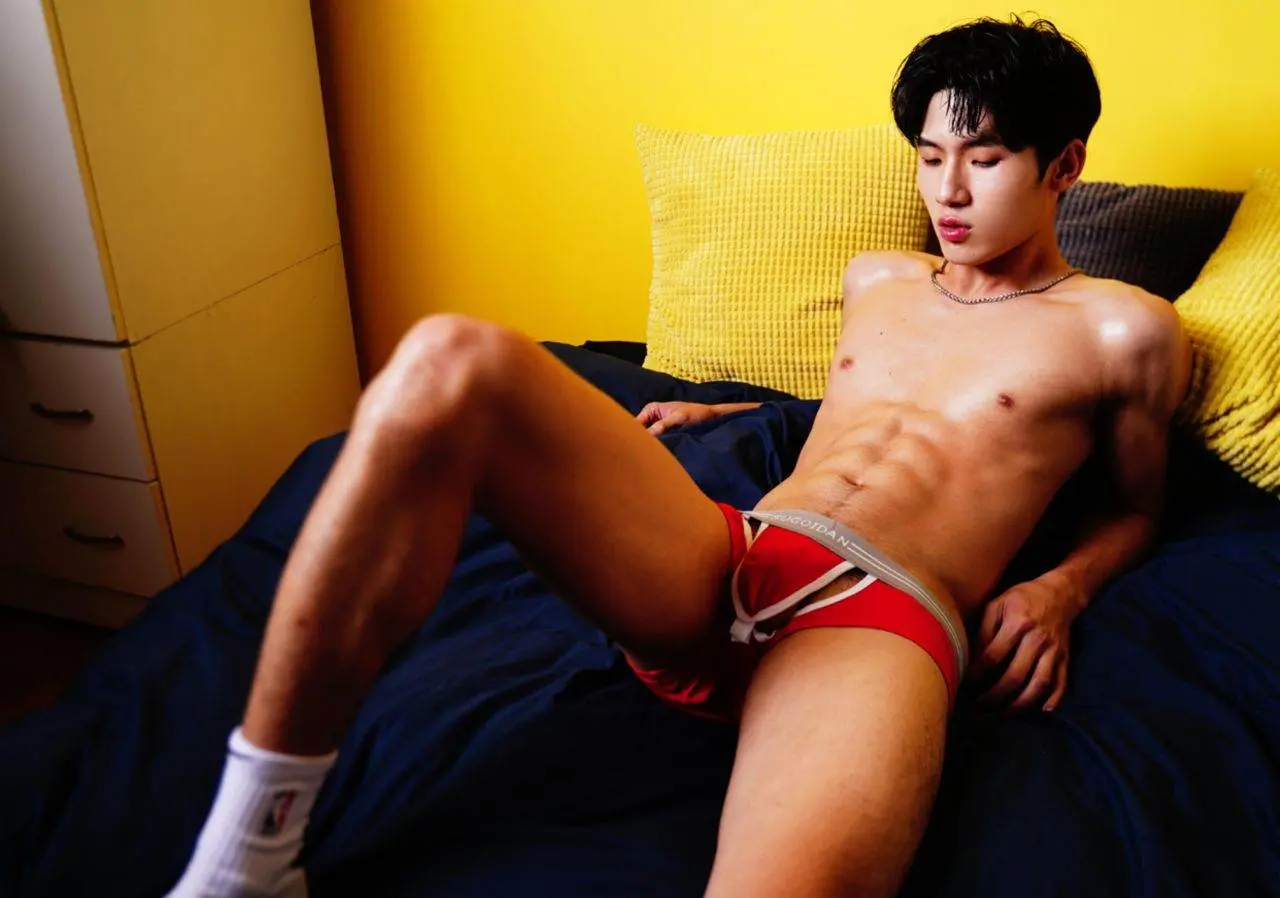 เรื่องบนเตียง 25