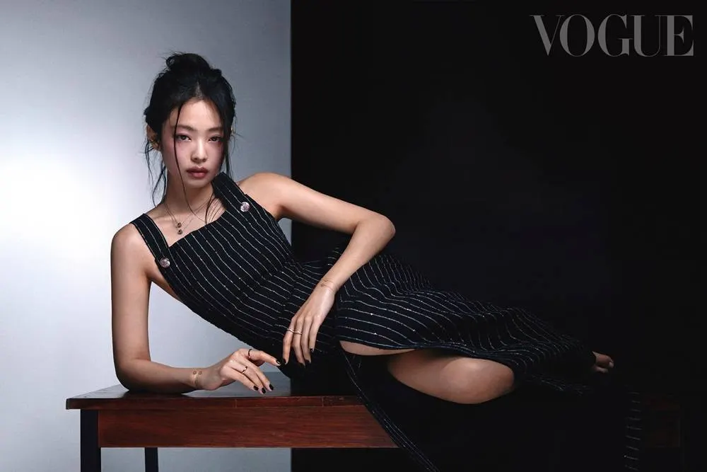 (BLACKPINK) Jennie @ VOGUE Taiwan March 2023