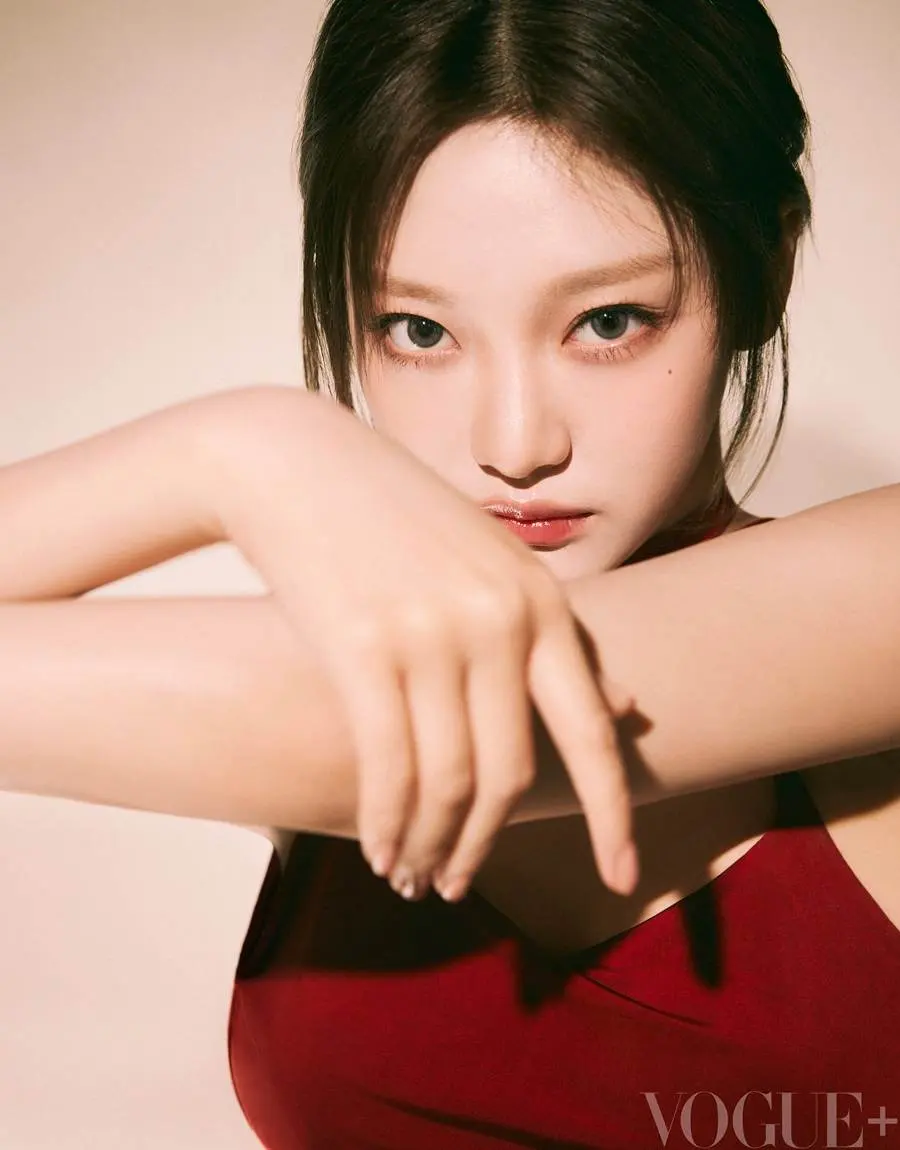 (aespa) NingNing @ VOGUE+ China March 2023