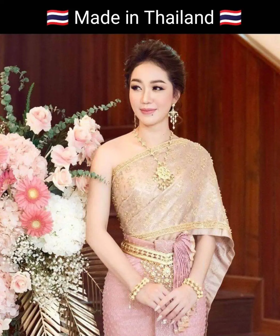 Cambodia wedding costume : ชุดไทยโดยนางแบบกัมพูชา: Khmer wedding dress. Cambodia history