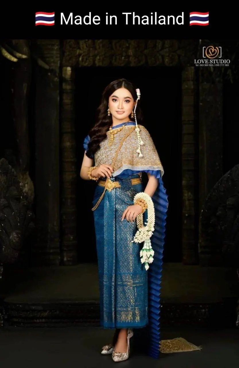 Cambodia wedding costume : ชุดไทยโดยนางแบบกัมพูชา: Khmer wedding dress. Cambodia history
