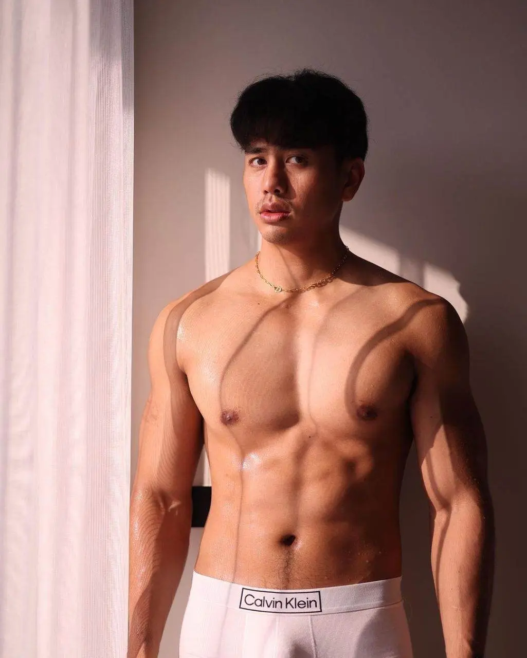 ผัวครบรส