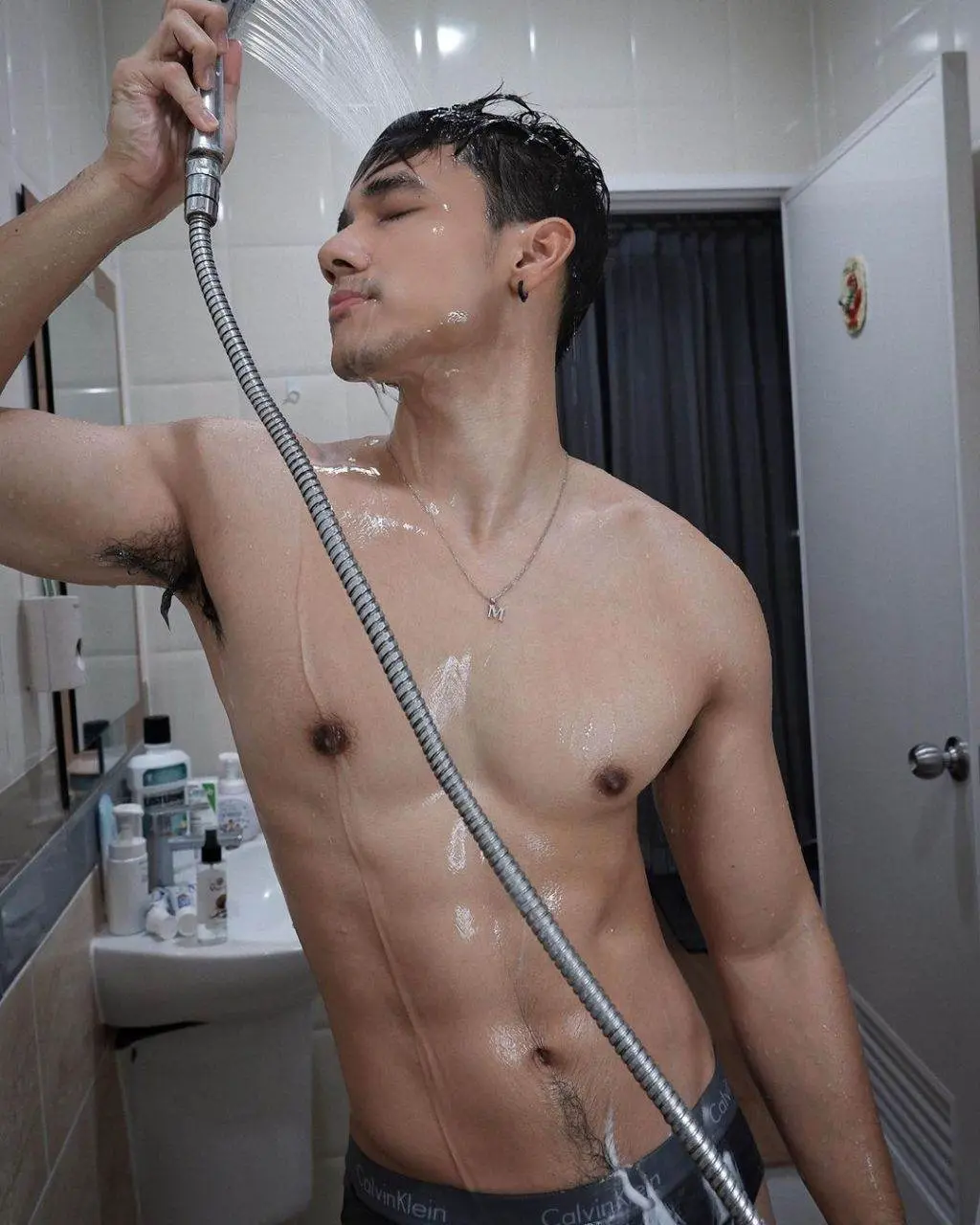 รสนัวผัวครบรส