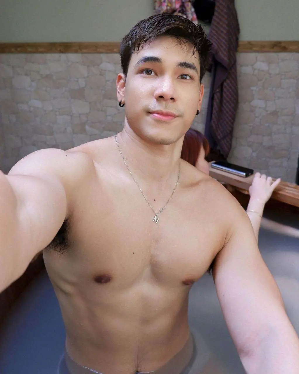 รสนัวผัวครบรส
