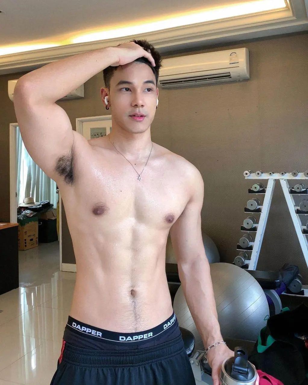 โดดเด่นเต็มตรีม