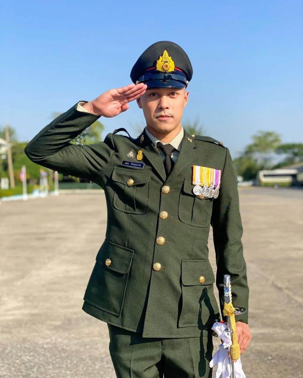 หลงรักเชื่อดิ่