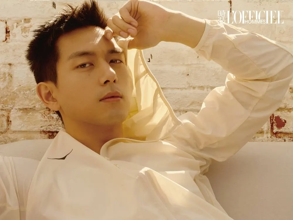 Li Xian @ L&rsquo;Officiel Hommes China March 2023