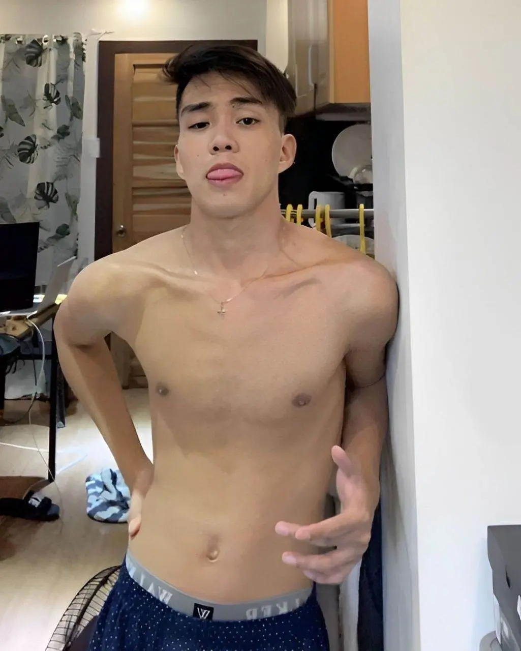 แซบบบบบ