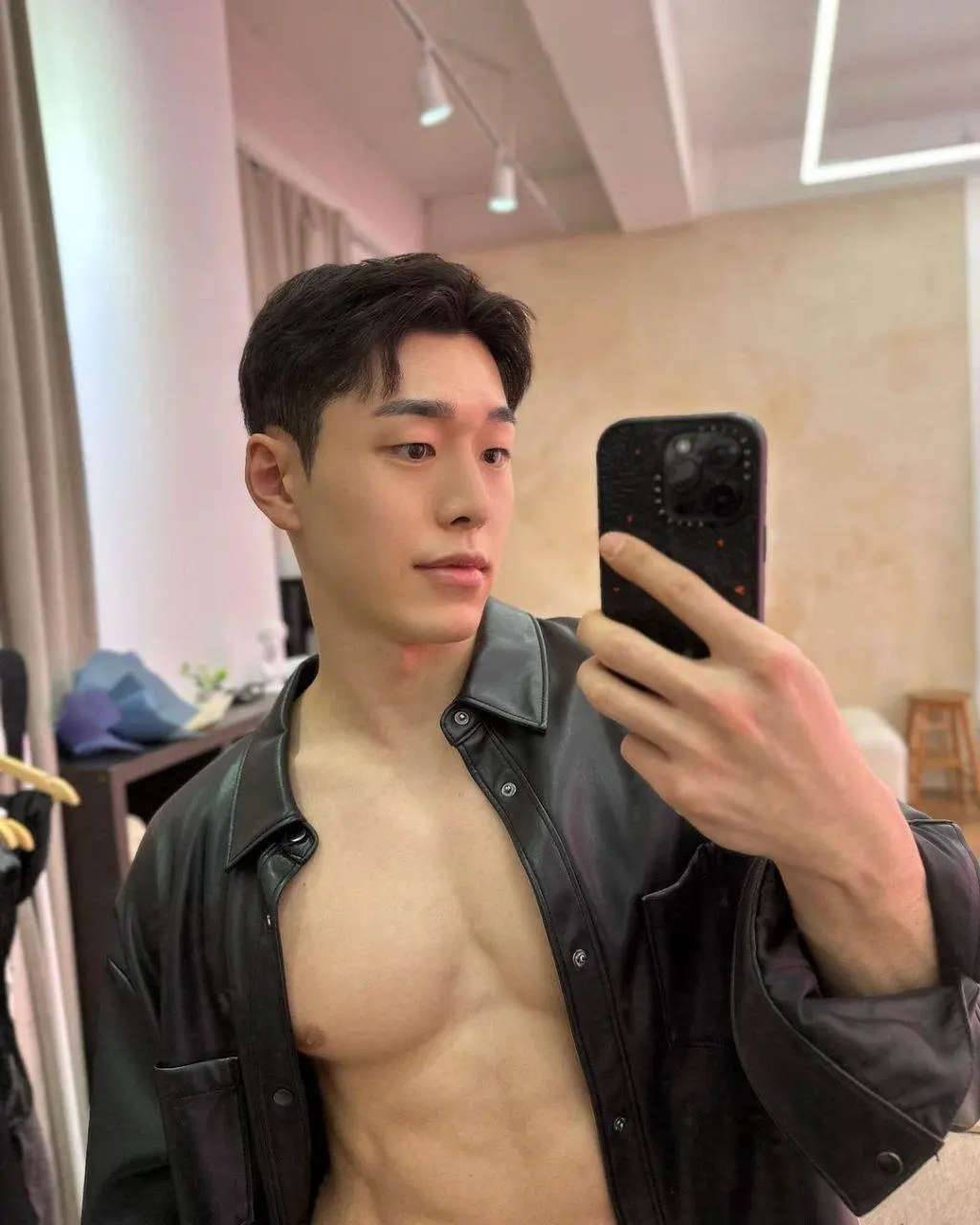 หล่อทุกคนเลยจ้า