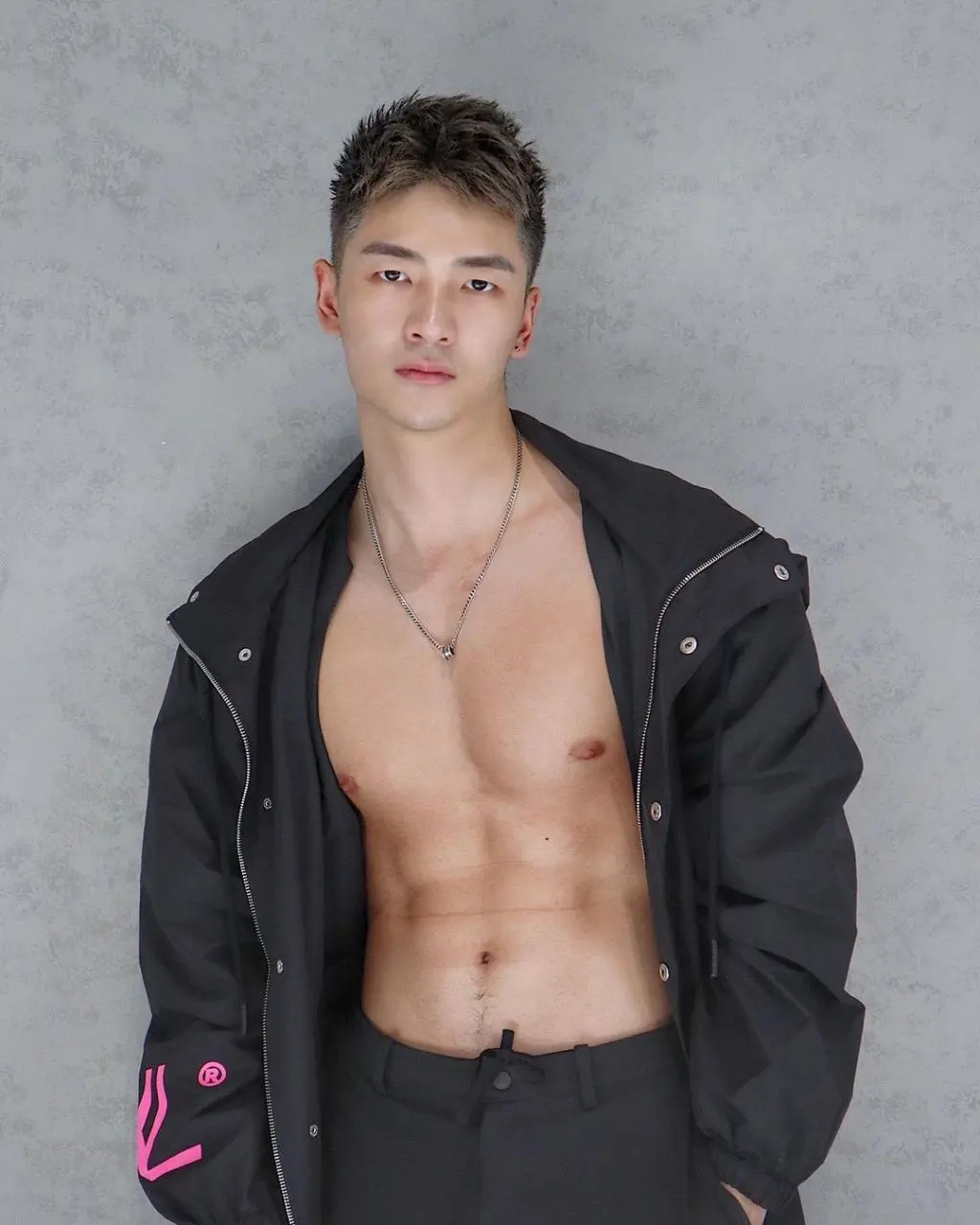 หล่อทุกคนเลยจ้า