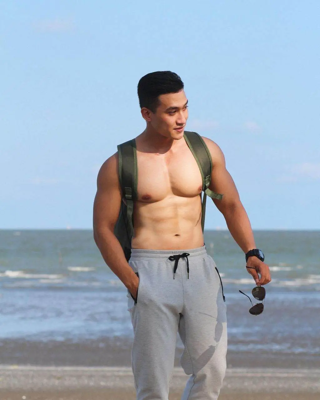หล่อทุกคนเลยจ้า