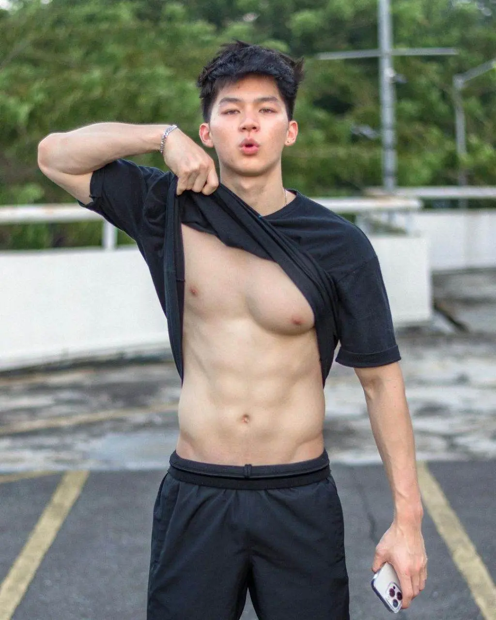บอกรักเบาๆก่อนนอน