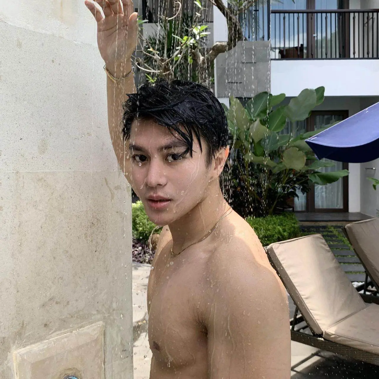 บอกรักเบาๆก่อนนอน