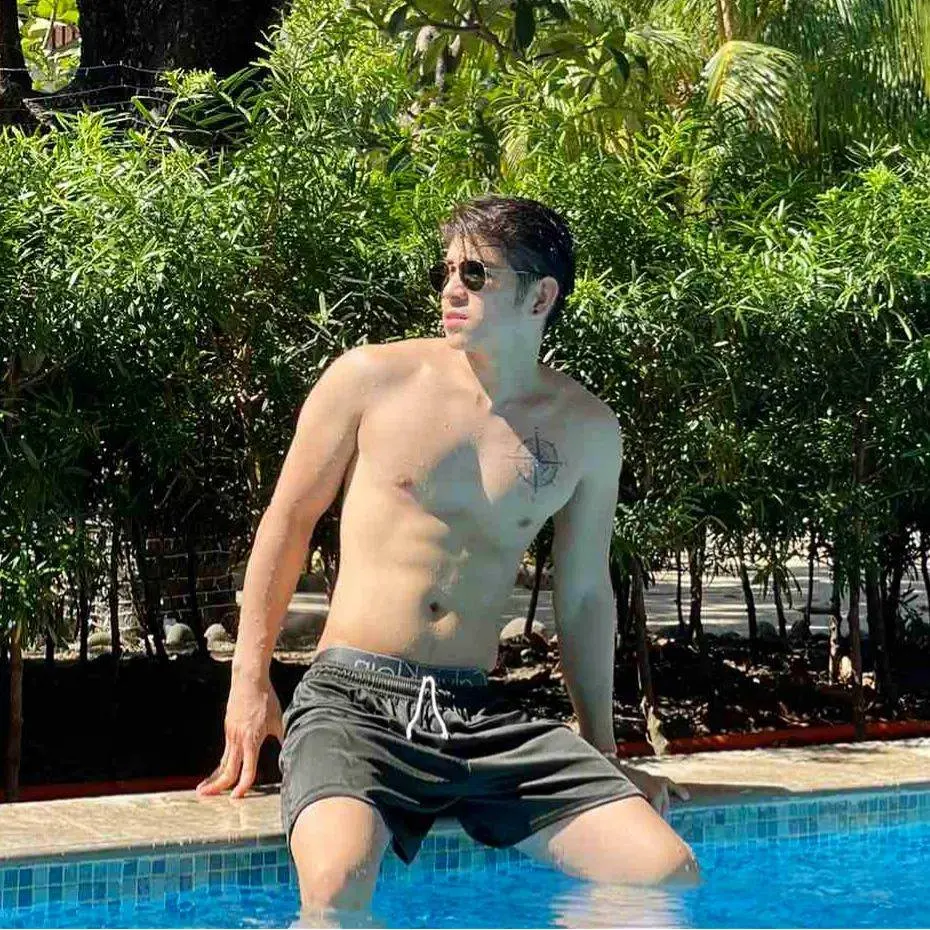 กระซิบเบาๆว่าฟิน