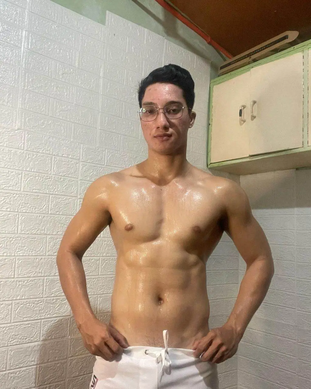 กระซิบเบาๆว่าฟิน