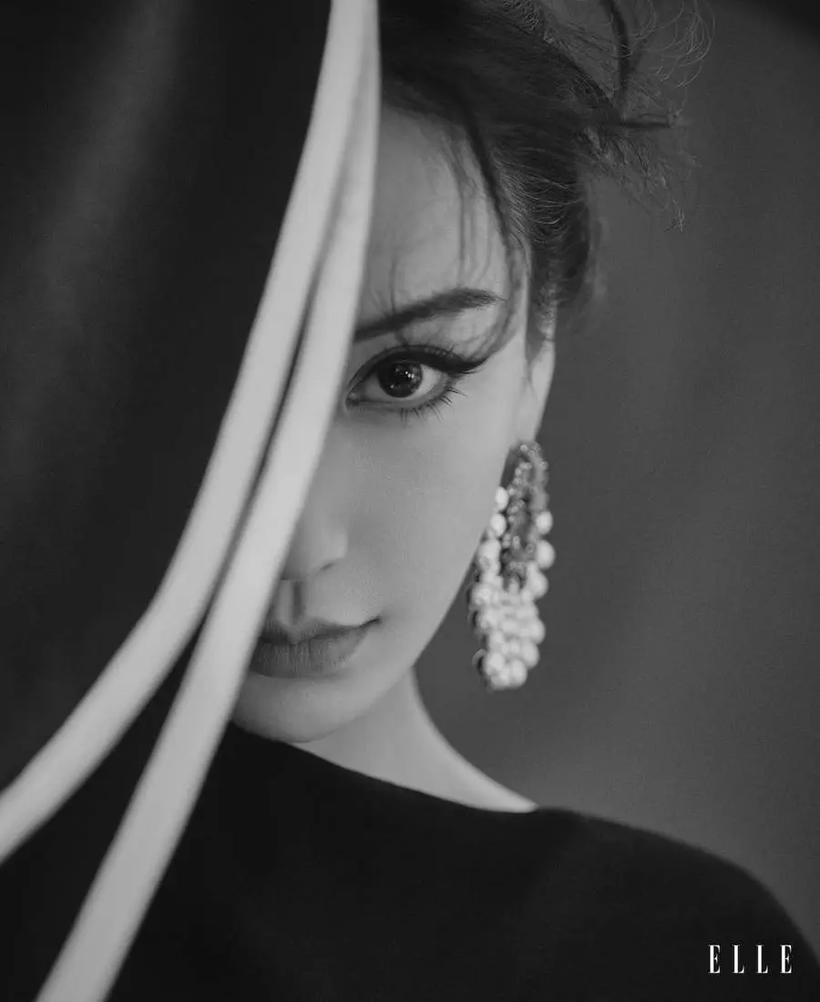 Angelababy @ ELLE Singapore March 2023