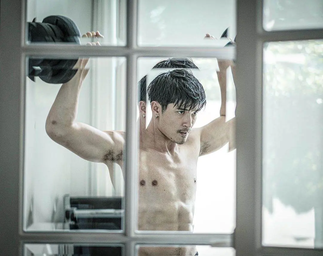 หิวตูมมมมดูมๆ