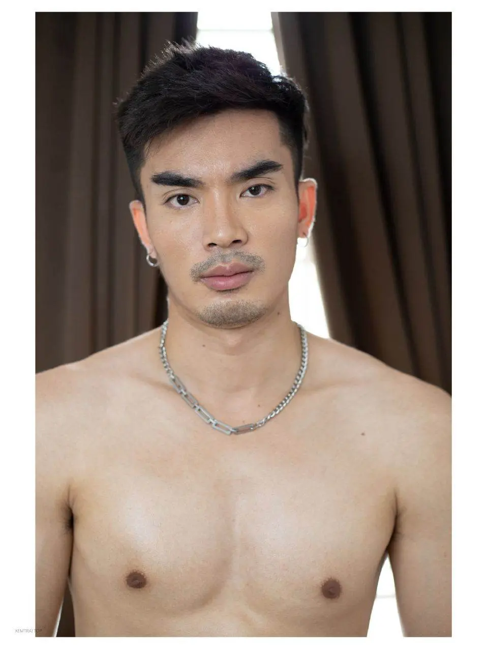 ผัวยั่วจัง