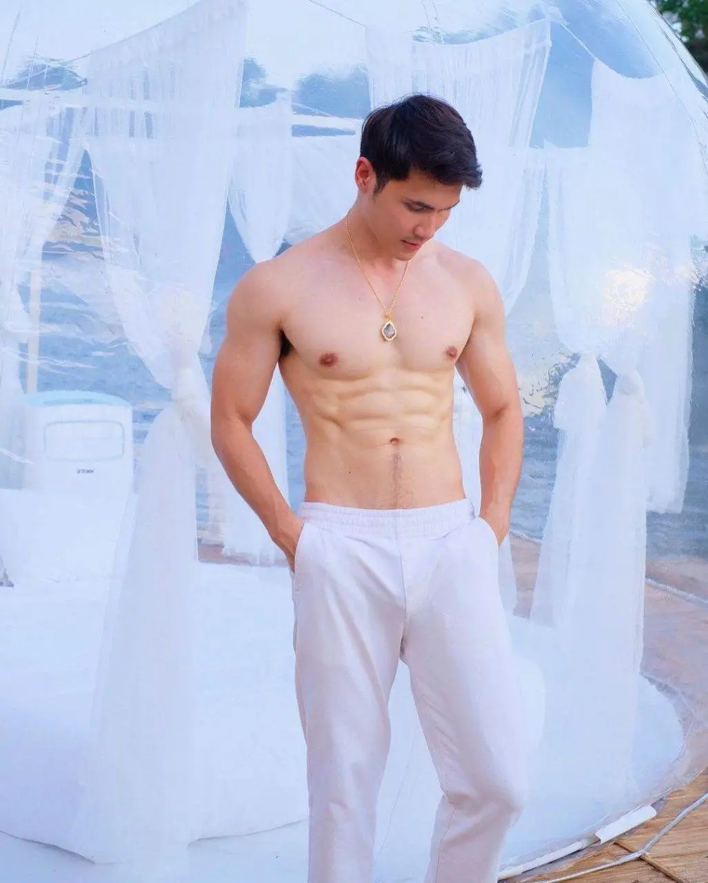 ผัวยั่วจัง
