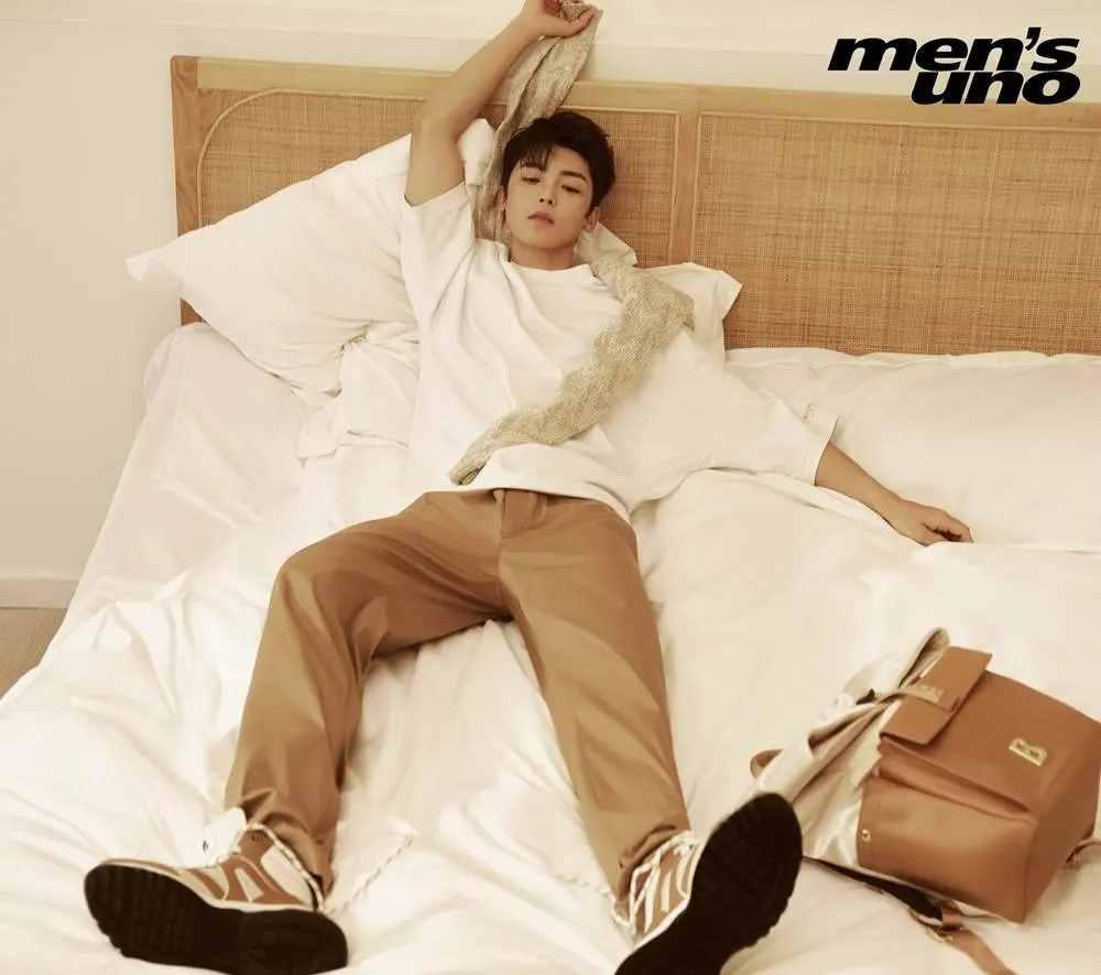 Hou Minghao @ Men&rsquo;s Uno China March 2023