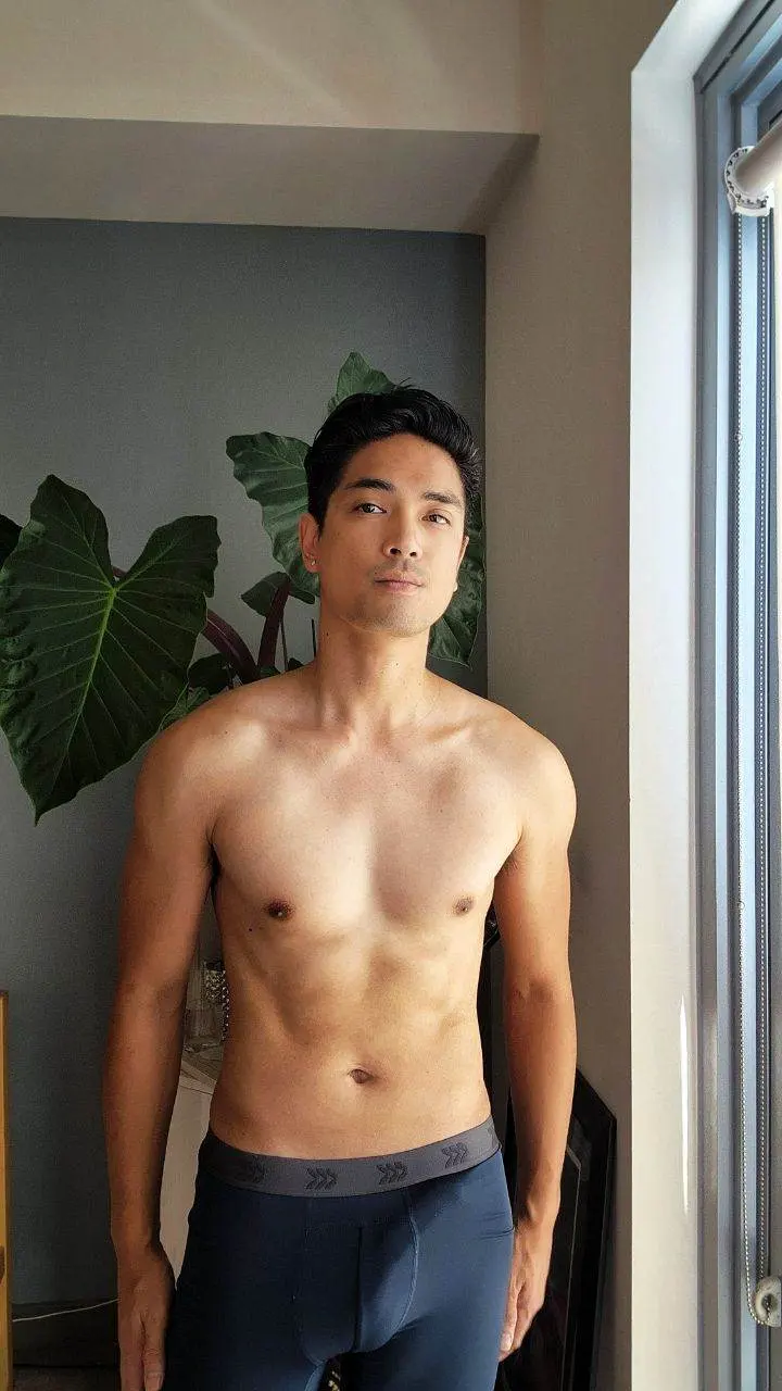 ส่องหนุ่มหล่อแซบมาก