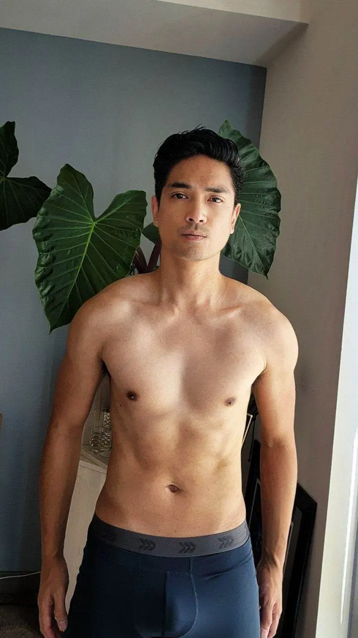 ส่องหนุ่มหล่อแซบมาก