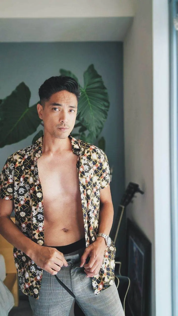 ส่องหนุ่มหล่อแซบมาก