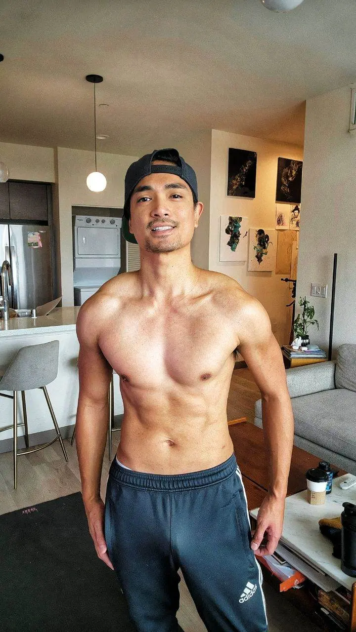 ส่องหนุ่มหล่อแซบมาก