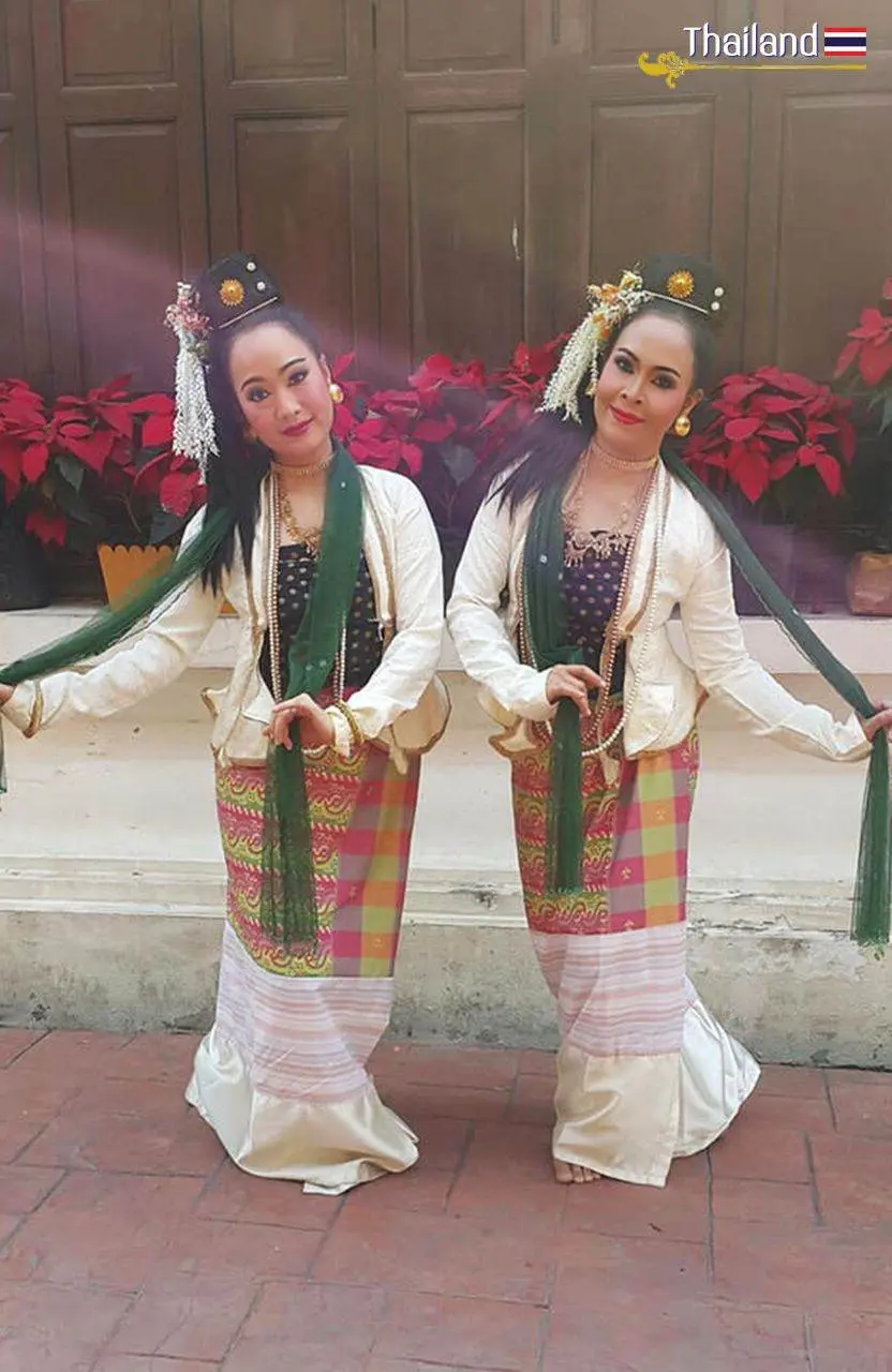Burmese Dance on Thai Stage | THAILAND 🇹🇭