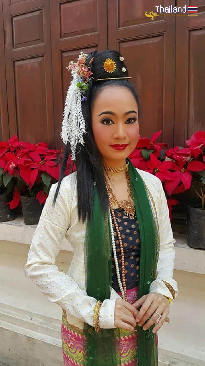 Burmese Dance on Thai Stage | THAILAND 🇹🇭