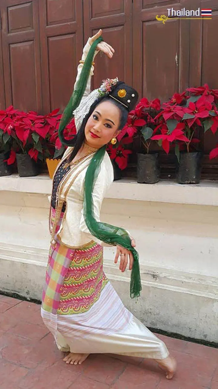 Burmese Dance on Thai Stage | THAILAND 🇹🇭
