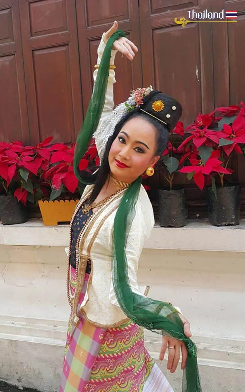 Burmese Dance on Thai Stage | THAILAND 🇹🇭