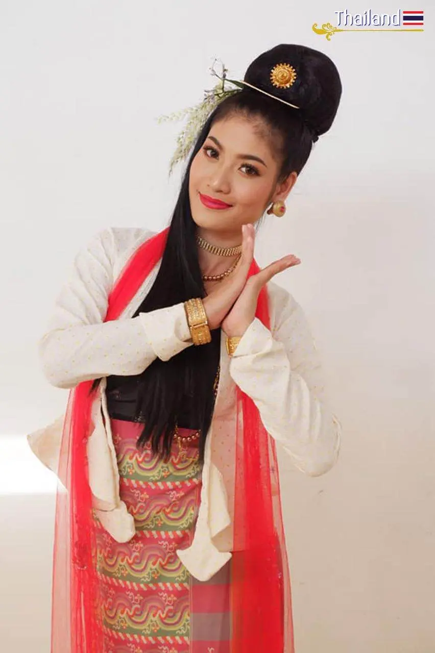 Burmese Dance on Thai Stage | THAILAND 🇹🇭