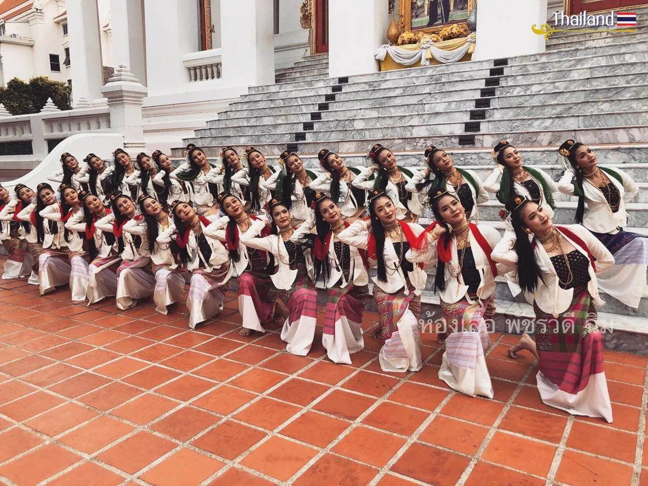 Burmese Dance on Thai Stage | THAILAND 🇹🇭