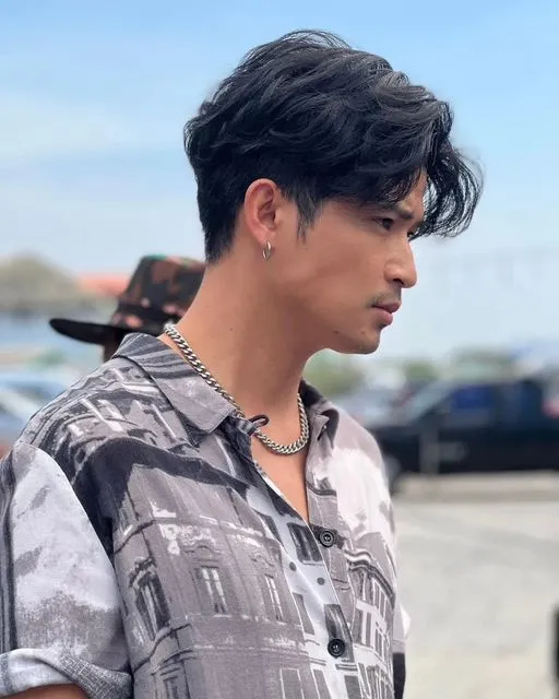 ร่านรักผัว