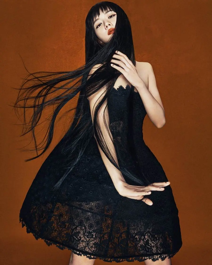 (BLACKPINK) Jisoo @ VOGUE France March 2023