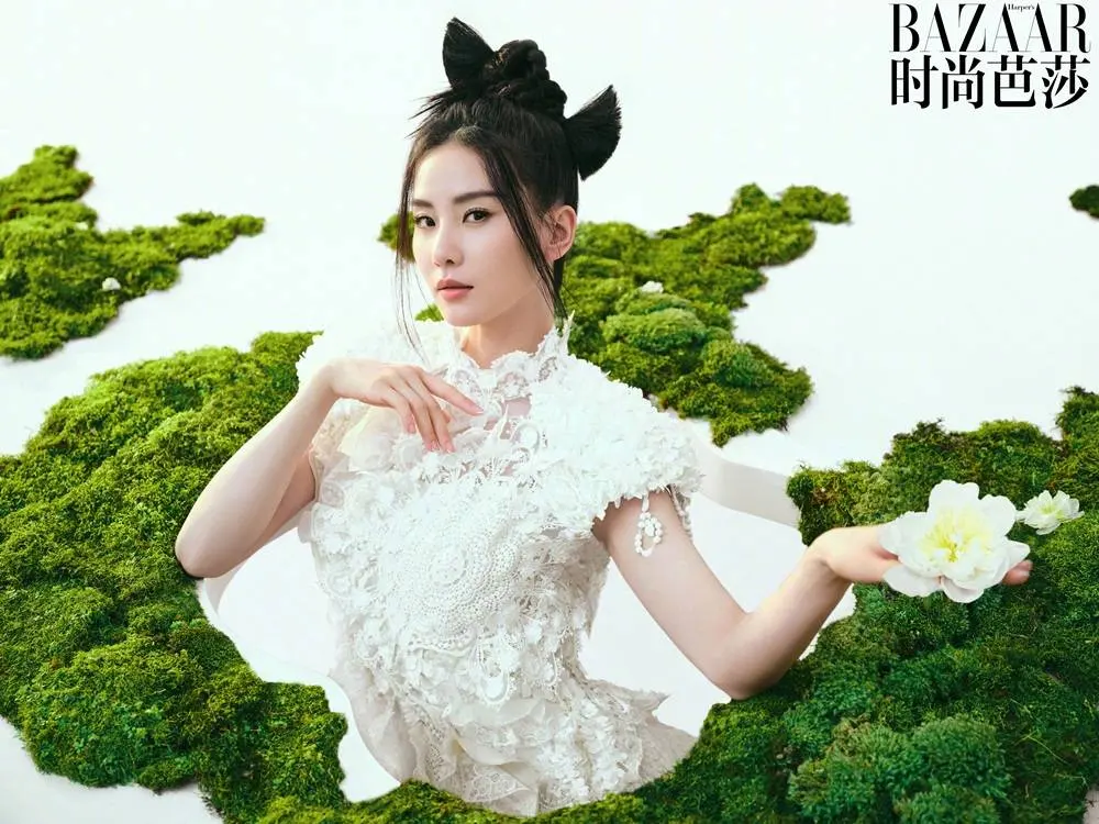 Liu Shishi @ Harper's BAZAAR China April 2023