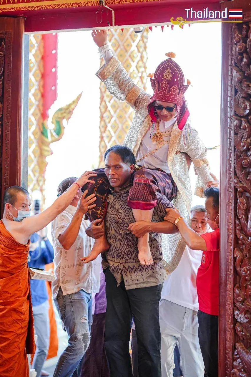 Naga Ordination Ceremony in Isan | THAILAND 🇹🇭