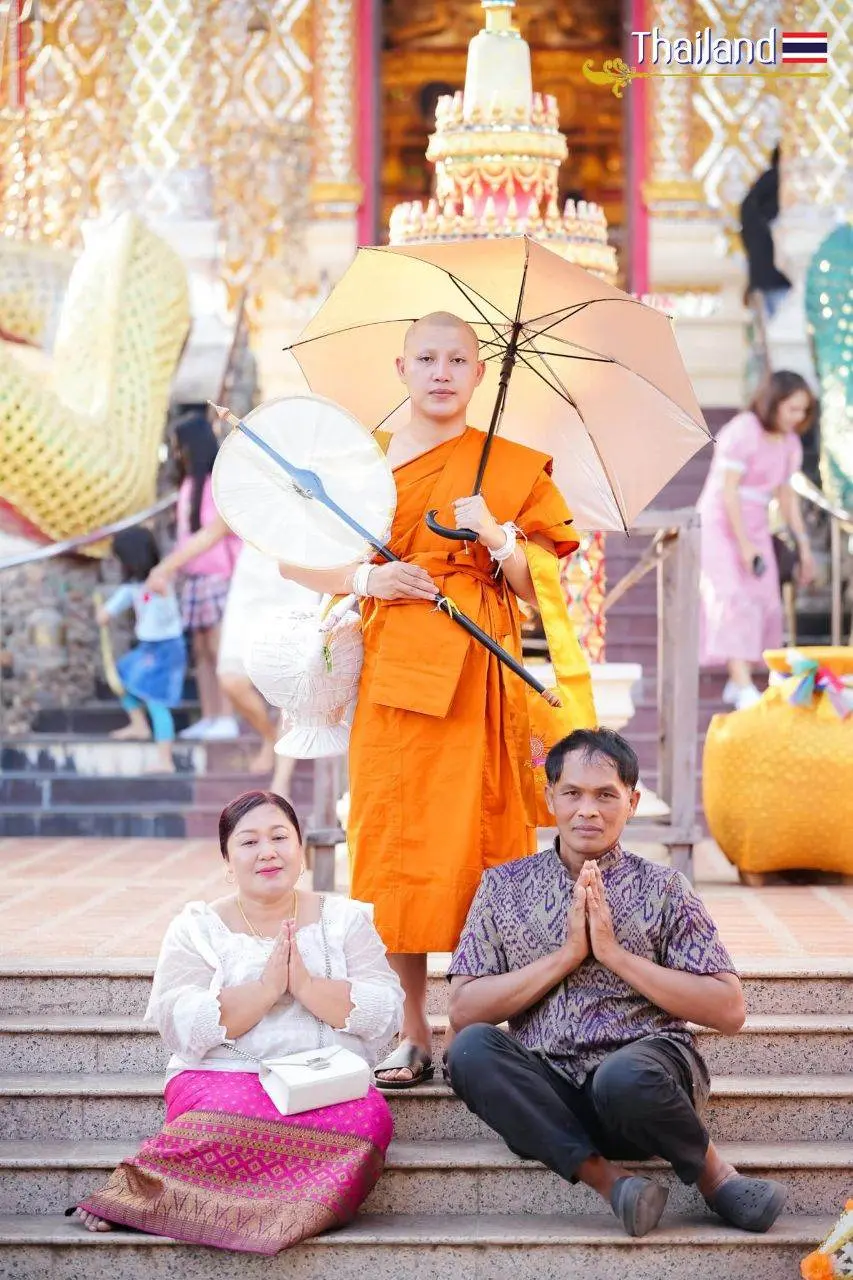 Naga Ordination Ceremony in Isan | THAILAND 🇹🇭