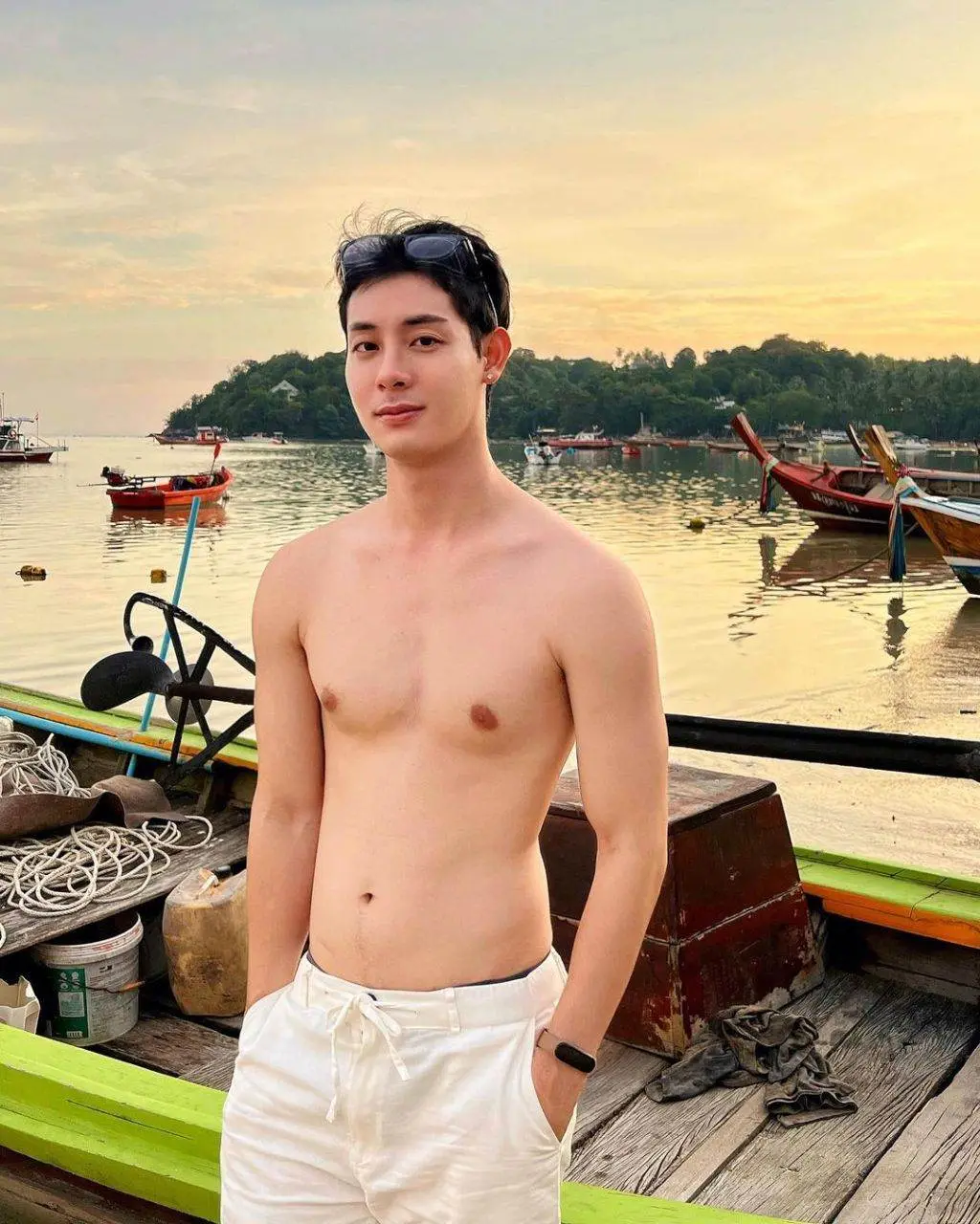 วารีดำเนินมาก