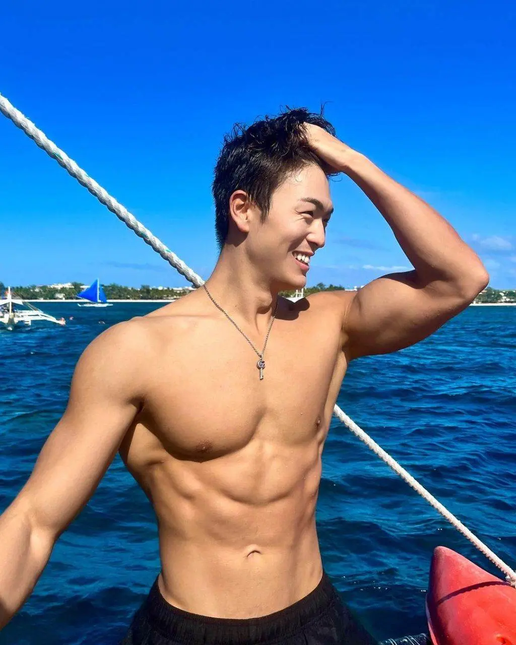 วารีแตกกระจาย