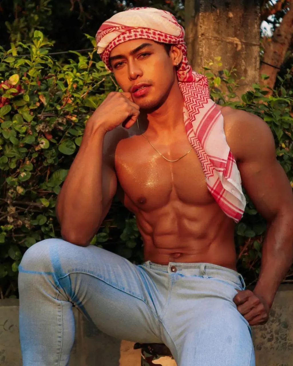 สยิววันหยุด