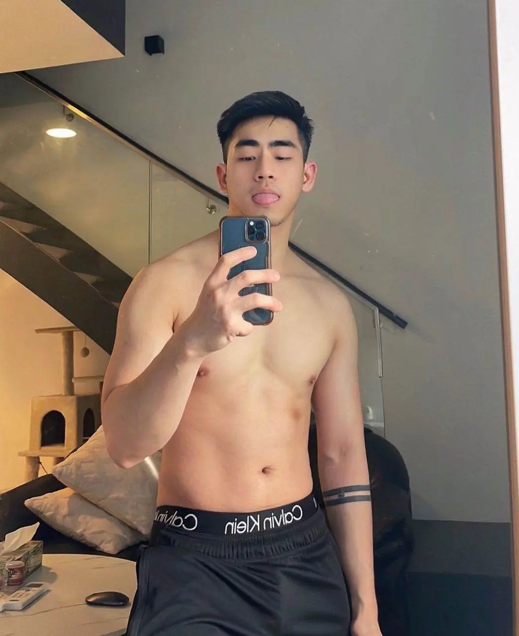 สยิววันหยุด