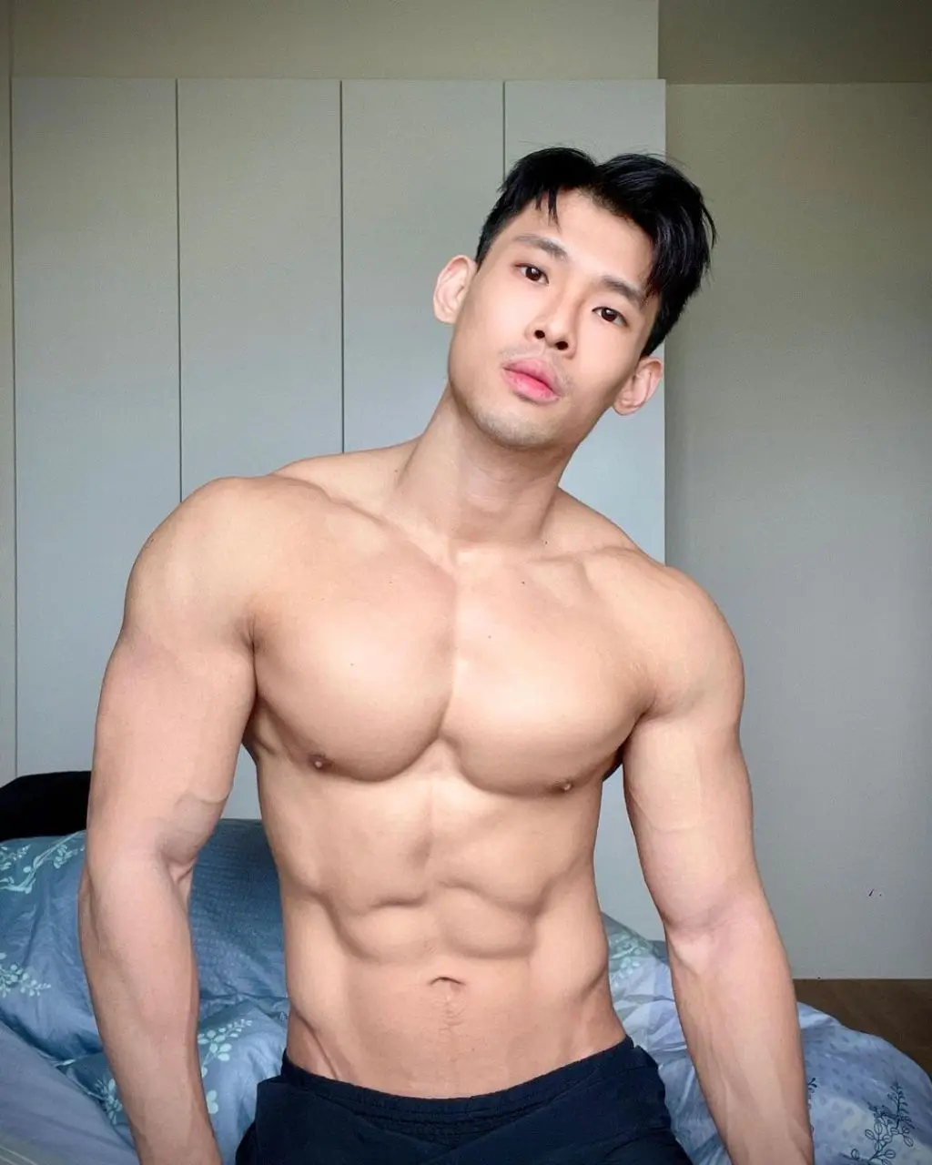 สยิววันหยุด
