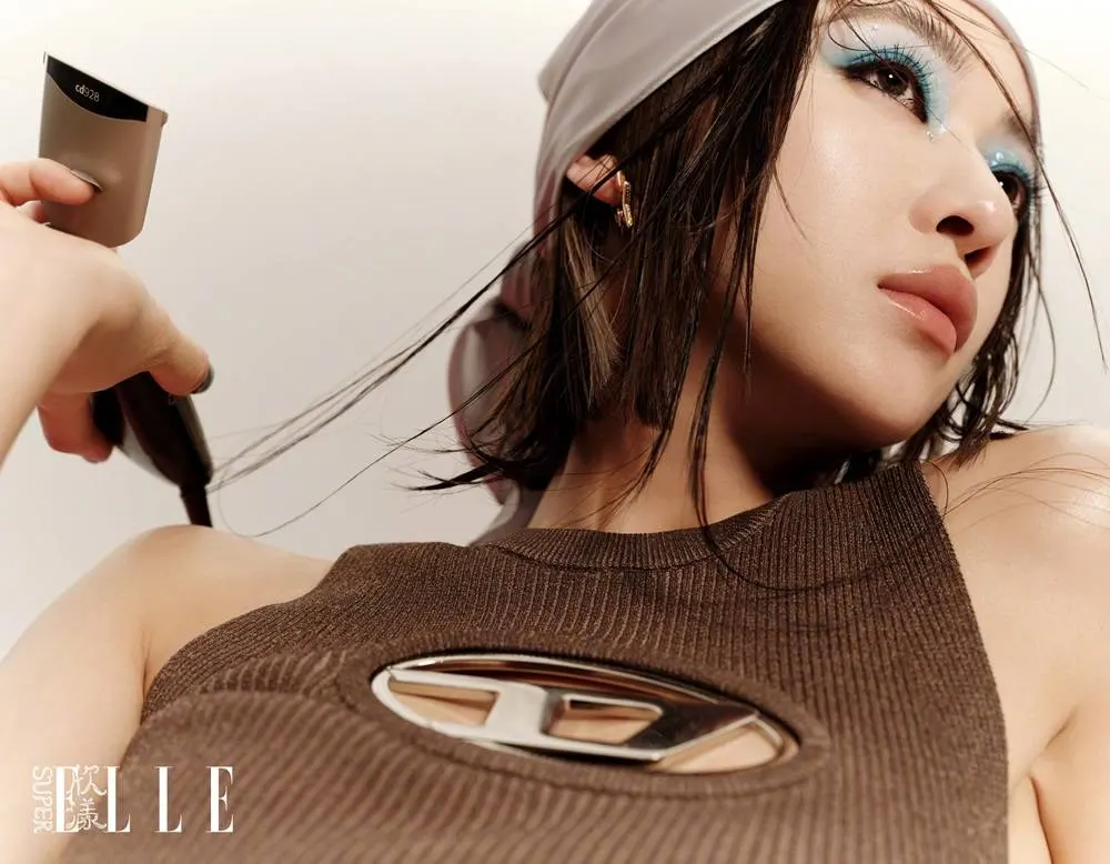 Wu Jinyan @ SuperELLE China April 2023