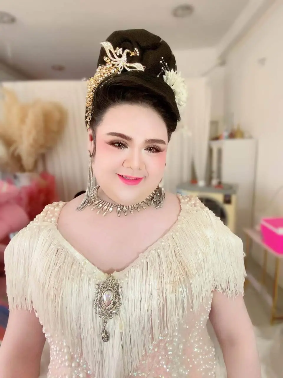 จากเวทีนางงาม.... ก้าวเข้าสู่เวทีนางแบบ